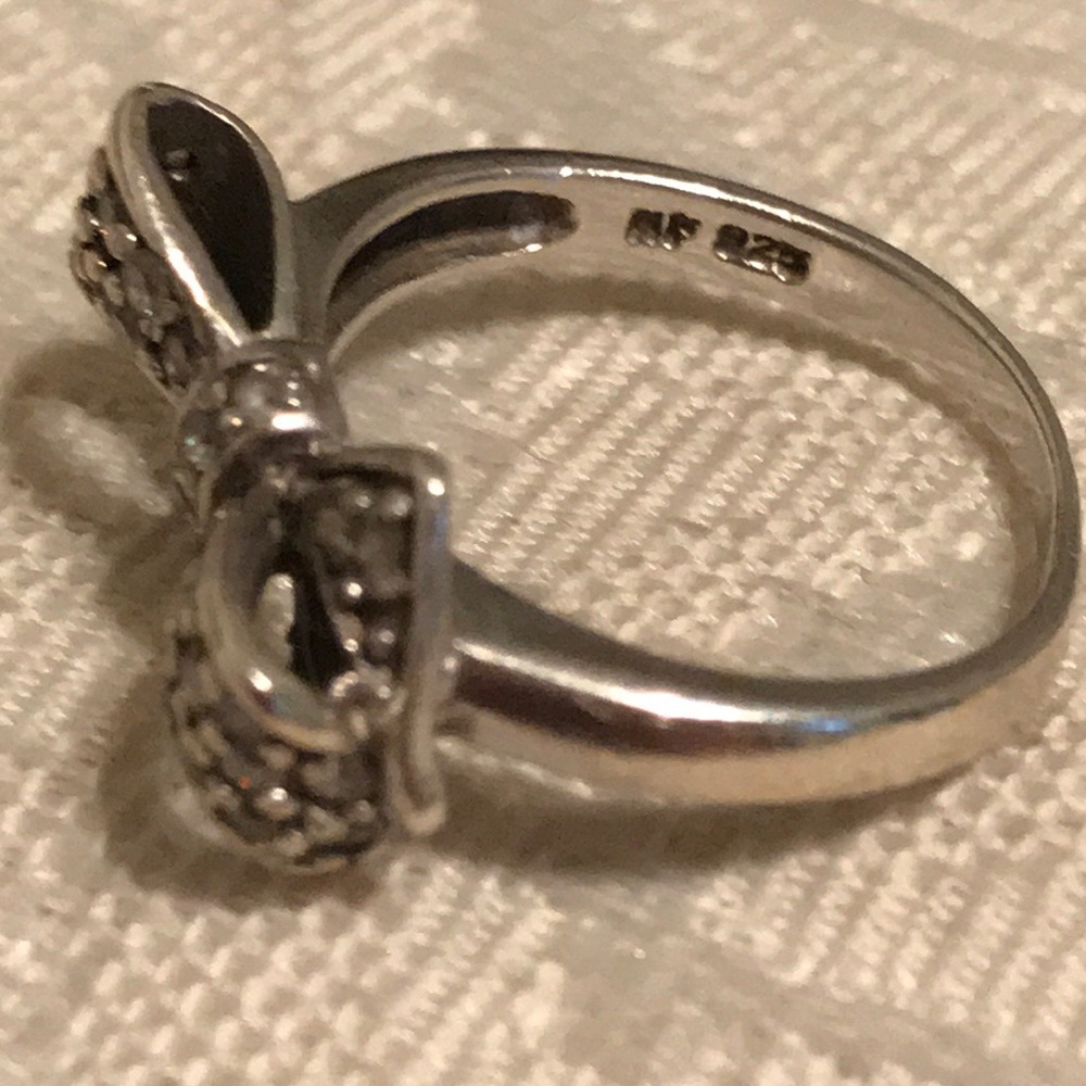 925 Sterling Silver Bow Ring w/ white stones
